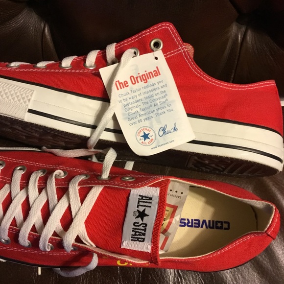 New Converse for Ugly Betty red low top sneakers - Picture 3 of 7